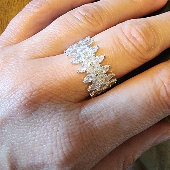 Cubic Zirconia 3-Row Marquise Cut silver Ring size 7 - Picture 9 of 12